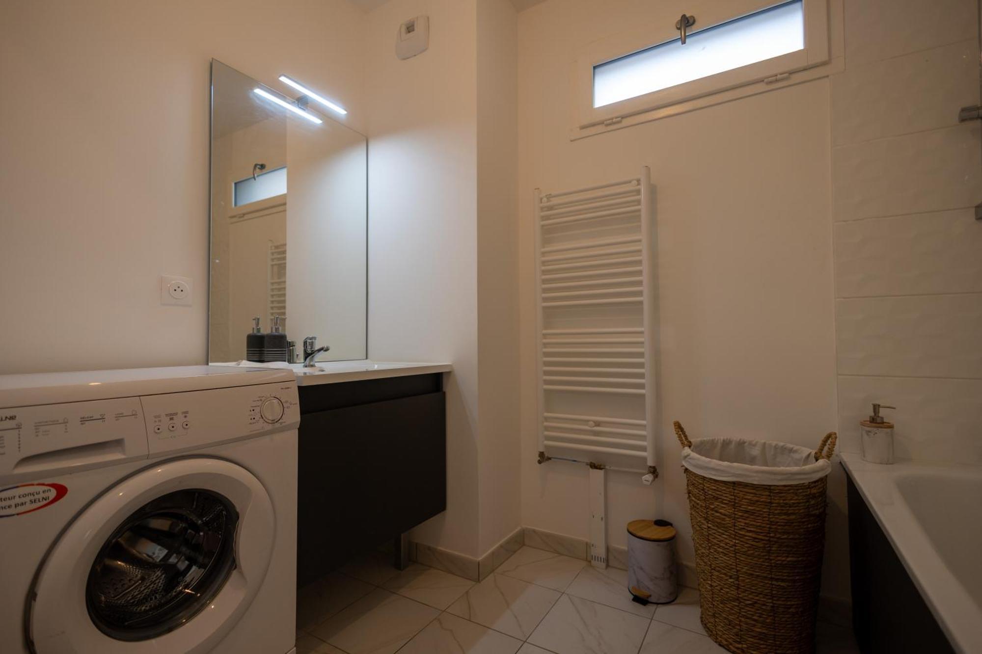 Duplex Complet - Proche Dysney Land Paris Leilighet Bussy-Saint-Georges Eksteriør bilde