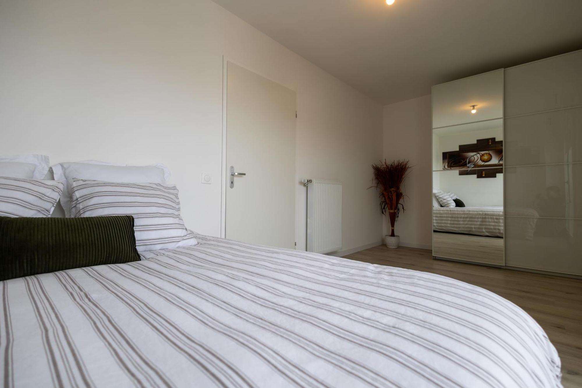 Duplex Complet - Proche Dysney Land Paris Leilighet Bussy-Saint-Georges Eksteriør bilde